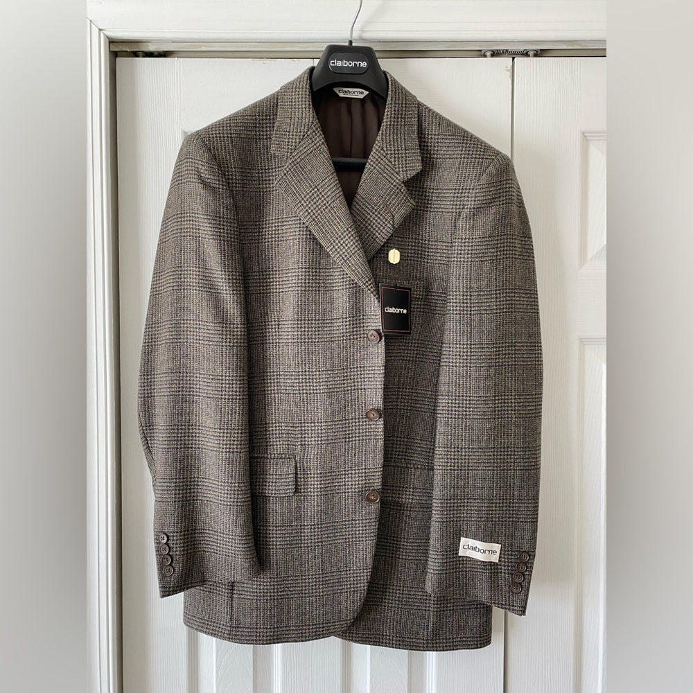 NWT Men’s Claiborne Sport Coat - Brown